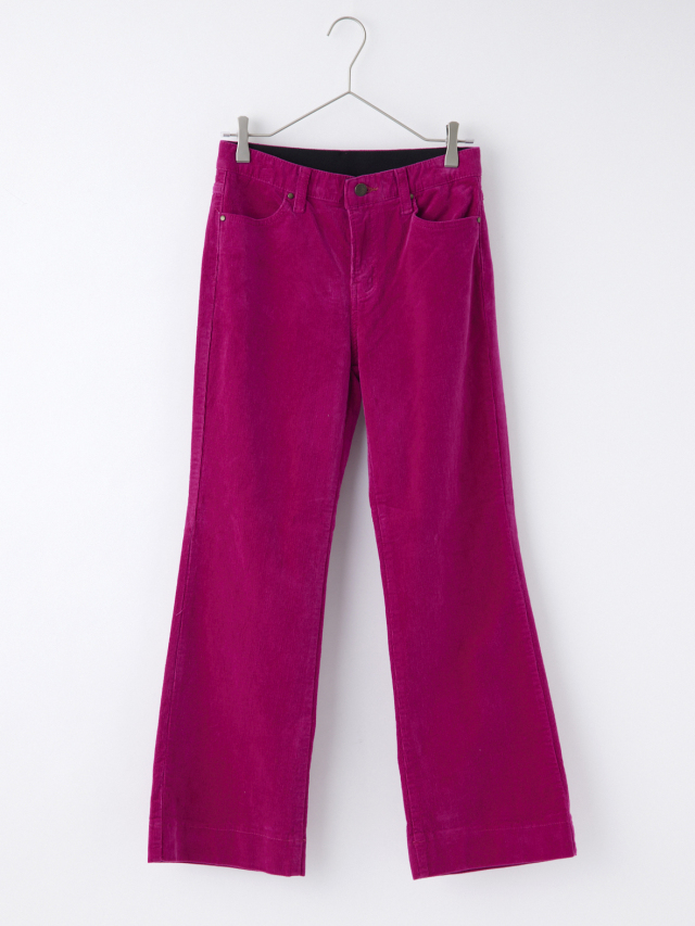 カラーコーデユロイセミフレアパンツ