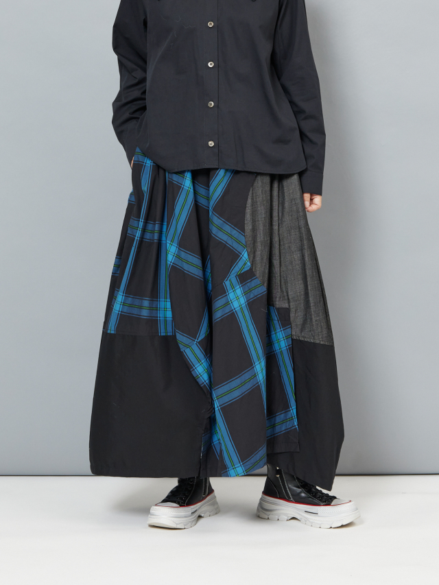 【新品】W29 ディーゼル スカート デニム切替 フレア チェック レディース 新品】W29 ディーゼル スカート デニム切替 フレア チェック