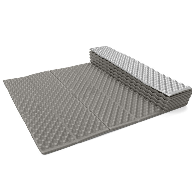 キャンプ マット キャンプ用品 [ アルミコーティングで熱を逃がさない