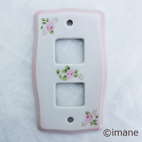 エマ コンセントカバー 2口