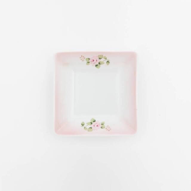 エマ　角型小皿 [ご予約商品]