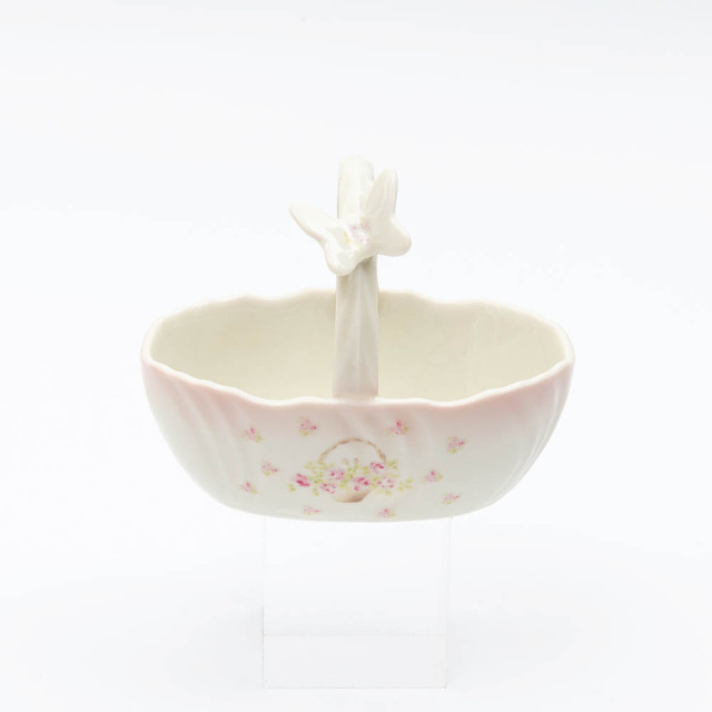 ローズバスケット　蝶付き花かご [ご予約商品]