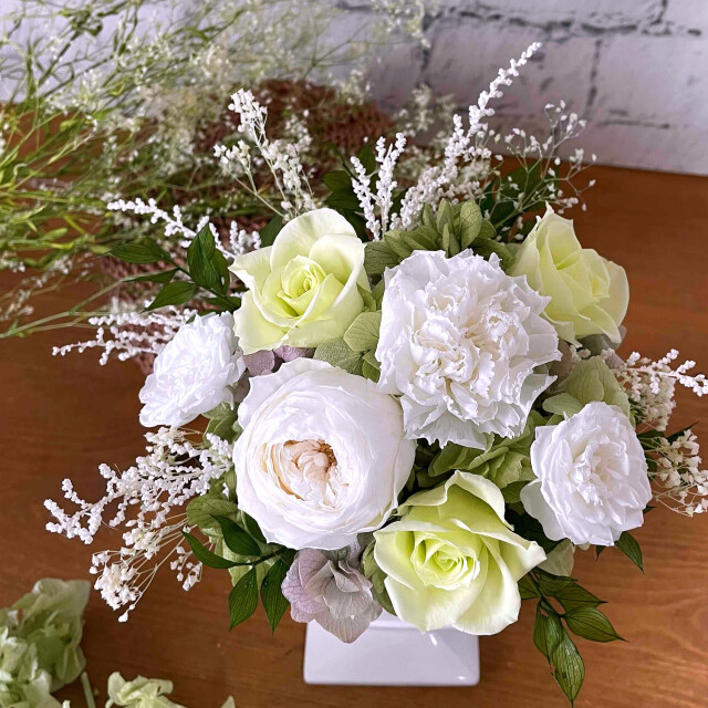 プリザーブドフラワー花材 バラ白 プリザーブドフラワー 白 バラ お供え 結婚祝い エレガント お洒落