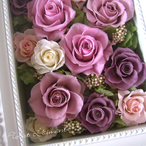 古希祝い、喜寿祝いに人気のラベンダーカラーのお花を封じ込めた