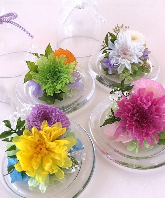 お供え、仏花に小さめドームアレンジ|まめ菊(グリーン) お供え、仏花に小さめドームアレンジ|まめ菊(グリーン)