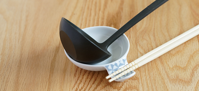 波佐見焼　和山窯　丸皿　小皿　ハンディ小皿　かわいい　幾何学　和食器　箸置き　【和食器通販ショップ　藍土な休日】