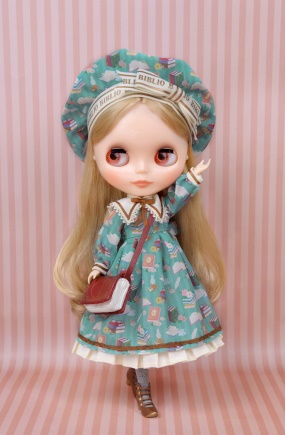 ネオブライス『ケンドラ ザ ビブリオファイル』Kendra the Bibliophile