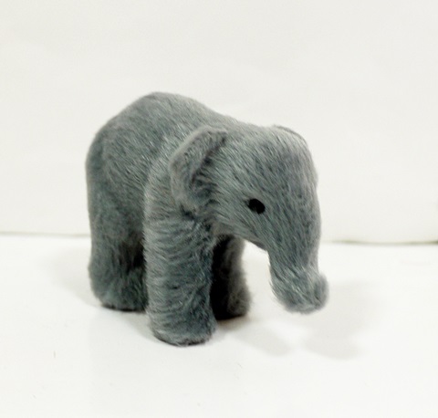 ミニチュアアニマル ゾウベビー