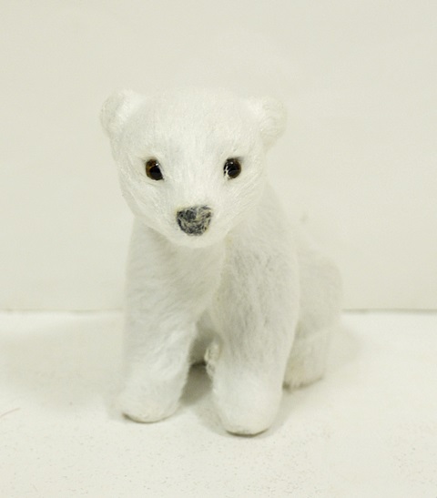 ミニチュアアニマル シロクマベビー