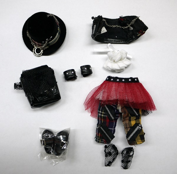 球体関節人形愛/カラジューム アウトフィット