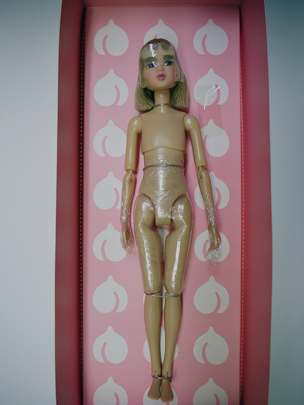 ★セール★momokoDOLL モノクローム・フラワー / MONOCHROME FLOWER ヌード