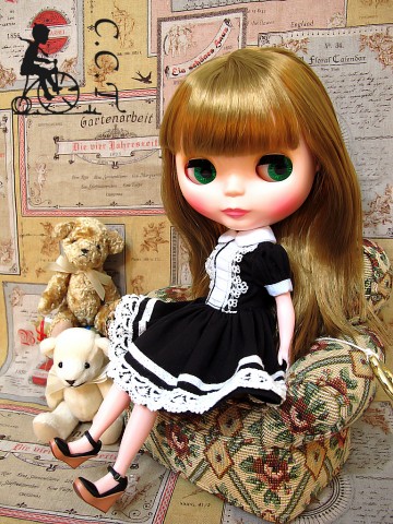 CCTブラック＆ホワイトゴシックドレス