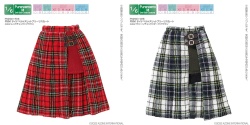 PNM サイドベルトスリットプリーツスカート PNM223