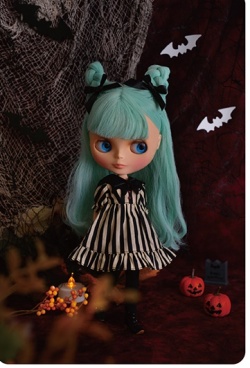 Dear Darling fashion for dolls 「つけ襟付きワンピース コウモリ」(22cmドールサイズ)