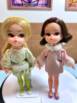 IB1388_9 ヴィンテージ ドリーダーリン / Hasbro Dolly Darling