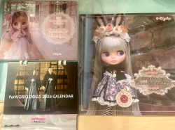 2026年 カレンダー  11,000円（税込）以上お買い上げでプレゼント！