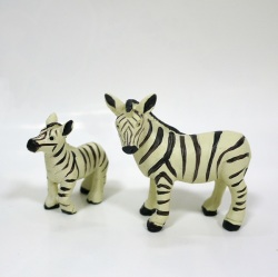 ミニチュアアニマル ゼブラファミリー２点セットMサイズ5E2470