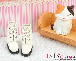 CC 編上げシンプルショートブーツ ホワイト04-02