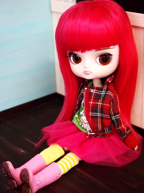 送料込み*グルーヴ*ダル*プリンス・ピンキー ウィッグ付きドール