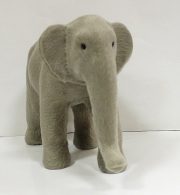 ミニチュアアニマル ゾウ