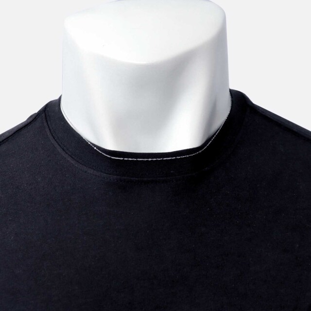 ネックレスチェーン着用画像