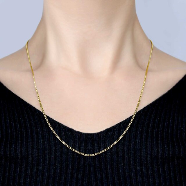 ネックレスチェーン着用画像