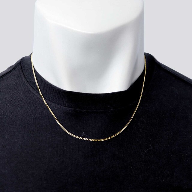 ネックレスチェーン着用画像