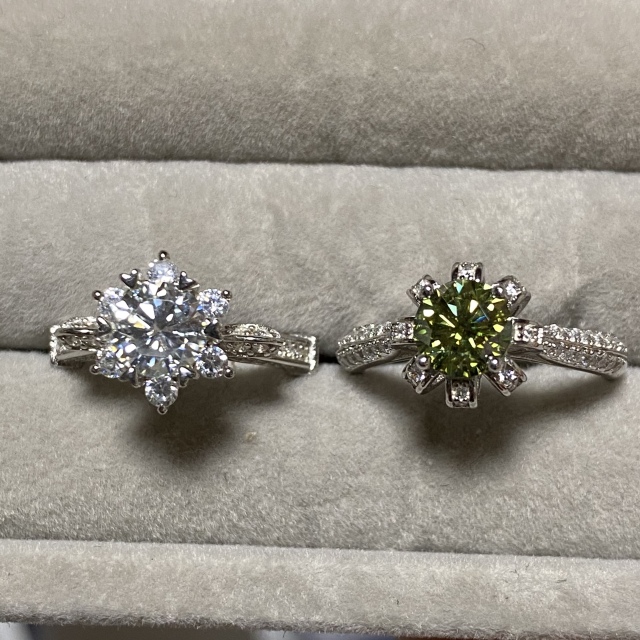 E様専用、モアサナイトリング　送料200円　クリックポスト発送です。