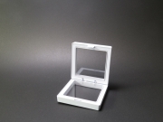 【ケース】（1～20個まで）フロートコレクションケース 50×50×20mm（ホワイト□）ラリマー、天然石、ストーン、ジュエリーなどの発送やディスプレイに最適なエアフィルムケース【フィルムボックス】【ルースケース】