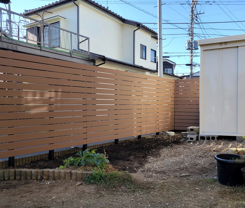 ������̈�Ƃ��Đl�H�؃t�F���X���o���オ��A���ꂩ�炨��ŉ߂������Ԃ������K�Ȃ��̂ɂȂ��Ă���������Ί������v���܂��B