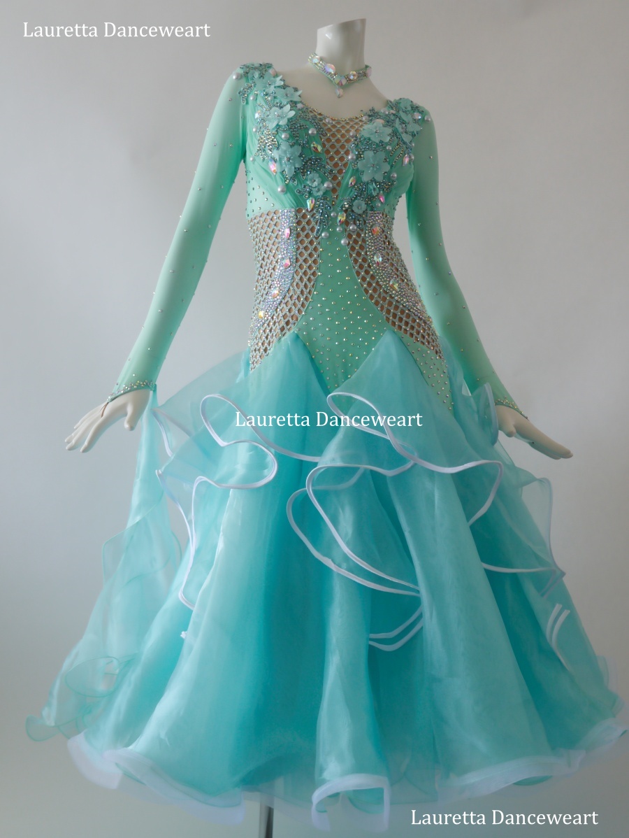 ST20983 スタンダード/モダン　高級仕様　ミントグリーン 3Dフラワーモチーフ(M)