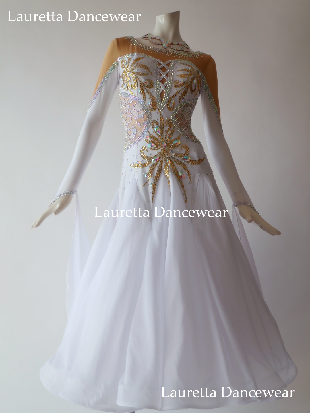 【社交ダンスドレス・衣装】ST21100スタンダード/モダン 高級仕様  ホワイト/バックワードネックレス (M)