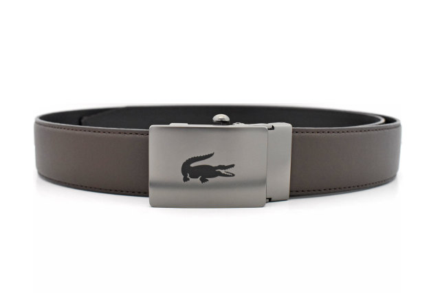 イージーアジャストバックルベルト 「LACOSTE（ラコステ）」LB84875　チョコ　正面