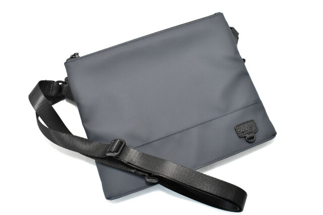 ACTIVE（アクティブ） サコッシュ 「プレリー1957」 NP00412　ネイビー　正面