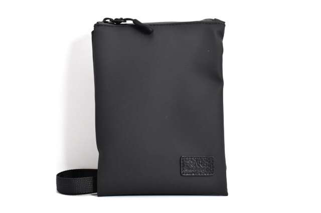 ACTIVE（アクティブ） ワンマイルサコッシュ 「プレリー1957」 NP00570　ブラック　正面