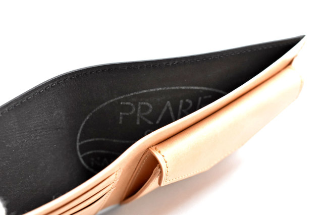 ナチュラルコードバン　スマートコンパクト　二つ折り財布（小銭入れあり） 「プレリーギンザ」　NP47724　クロ　内作り