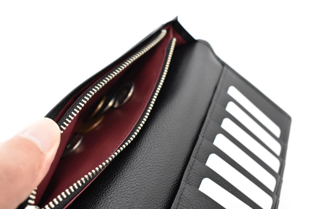 KOBE LEATHER（神戸レザー） 長財布（小銭入れあり）「プレリーギンザ