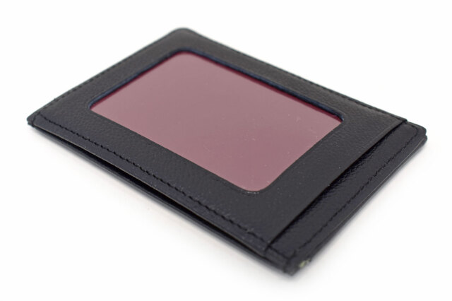 KOBE LEATHER（神戸レザー） パスケース 「プレリーギンザ」 NP55660　クロ　裏面