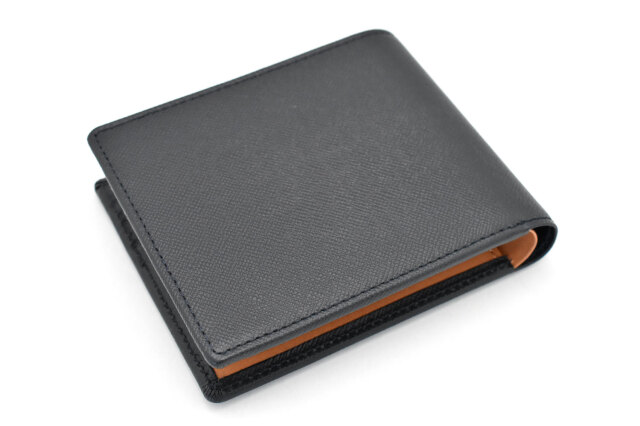 Luster（ラスター） 二つ折り財布（小銭入れあり）  「DAKSダックス」　DP35118　ネイビー　裏面