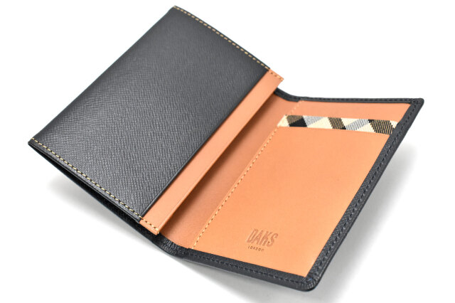 Luster（ラスター） 名刺入れ  「DAKSダックス」　DP35310　ネイビー　内作り