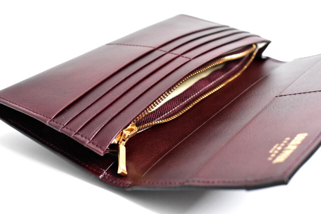 OXFORD CLASSIC（オックスフォード・クラシック） 長財布 「ゴールドファイル」 GP26228 特徴