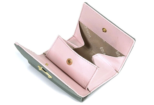 COCORU（ココル） BOX小銭入れ付二つ折り財布 「ゴールドファイル」 GP53411　商品特徴