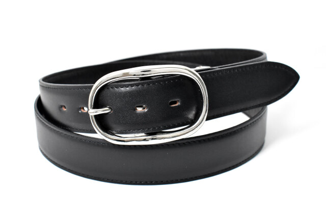 国産スムースレザー&真鍮バックル メンズ カジュアルベルト 「プレリーギンザ」 NB29010 ブラック 正面