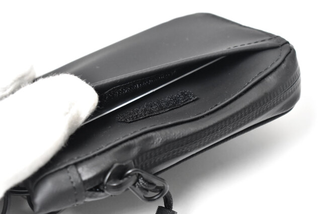 ACTIVE（アクティブ） ネックストラップ付マルチケース 「プレリー1957」 NP00960　商品特徴