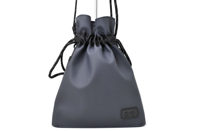 ACTIVE（アクティブ） 防水＆耐久＆軽量　コンパクト巾着ショルダーバッグ 「プレリー1957」 NP01470　ネイビー　正面