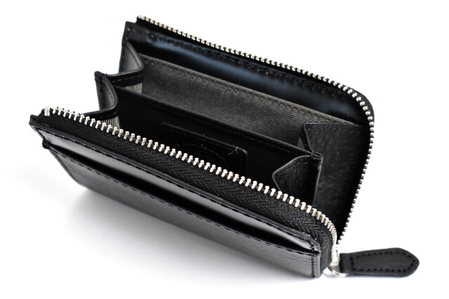 Tie Up（タイアップ）　小銭入れ　「プレリートラディショナルファクトリー」　NPF2970　ブラック　内作り