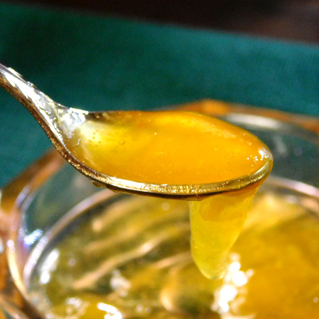 旬のミラベルと完熟レモンのジャム