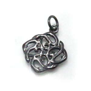 【チタンアクセサリー　レジエ】ペンダントトップ
