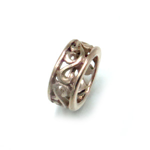 【チタンアクセサリー　レジエ】ペンダントトップ