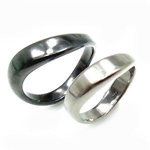 【チタンアクセサリー　レジエ】チタンペアリング